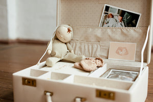 Shop Personalized Baby Keepsake Memory Box – ARLO KEEPSAKES